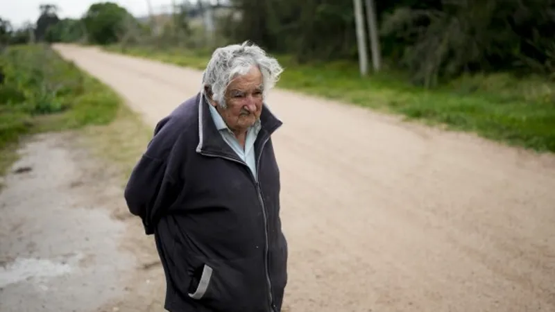Uma ovelha negra no poder - Confissões e intimidades de Pepe Mujica - A Ascensão Política e o Legado Presidencial